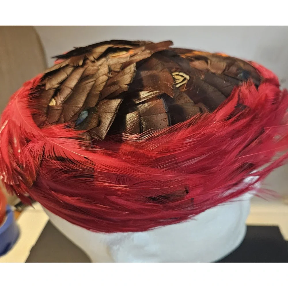 VTG 40s 50s Women PHEASANT FEATHER Fascinator PILLBOX HAT Fushia Colorful